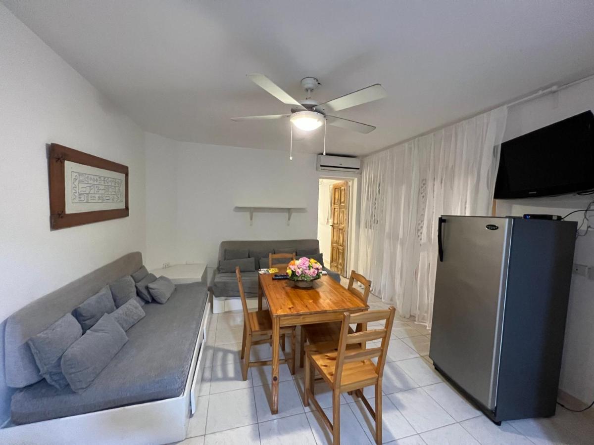 Los Corales Villas And Suites - Beach Club, Spa, Restaurants Пунта Кана Екстериор снимка