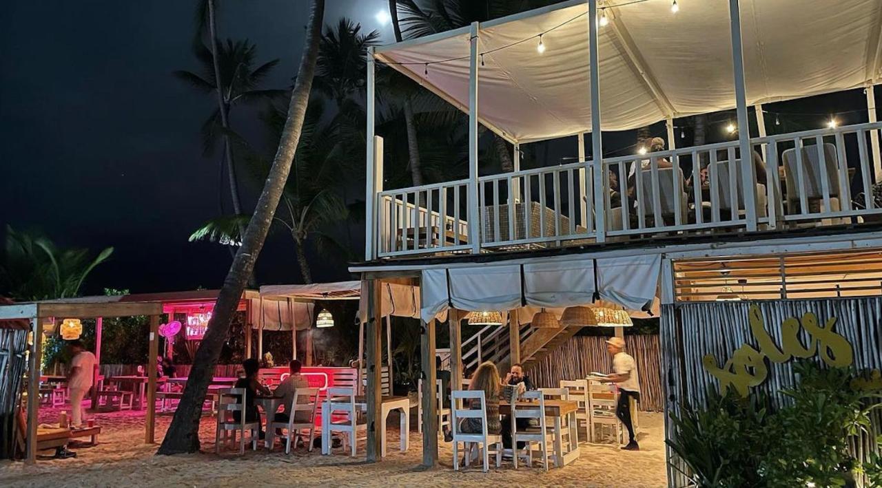 Los Corales Villas And Suites - Beach Club, Spa, Restaurants Пунта Кана Екстериор снимка
