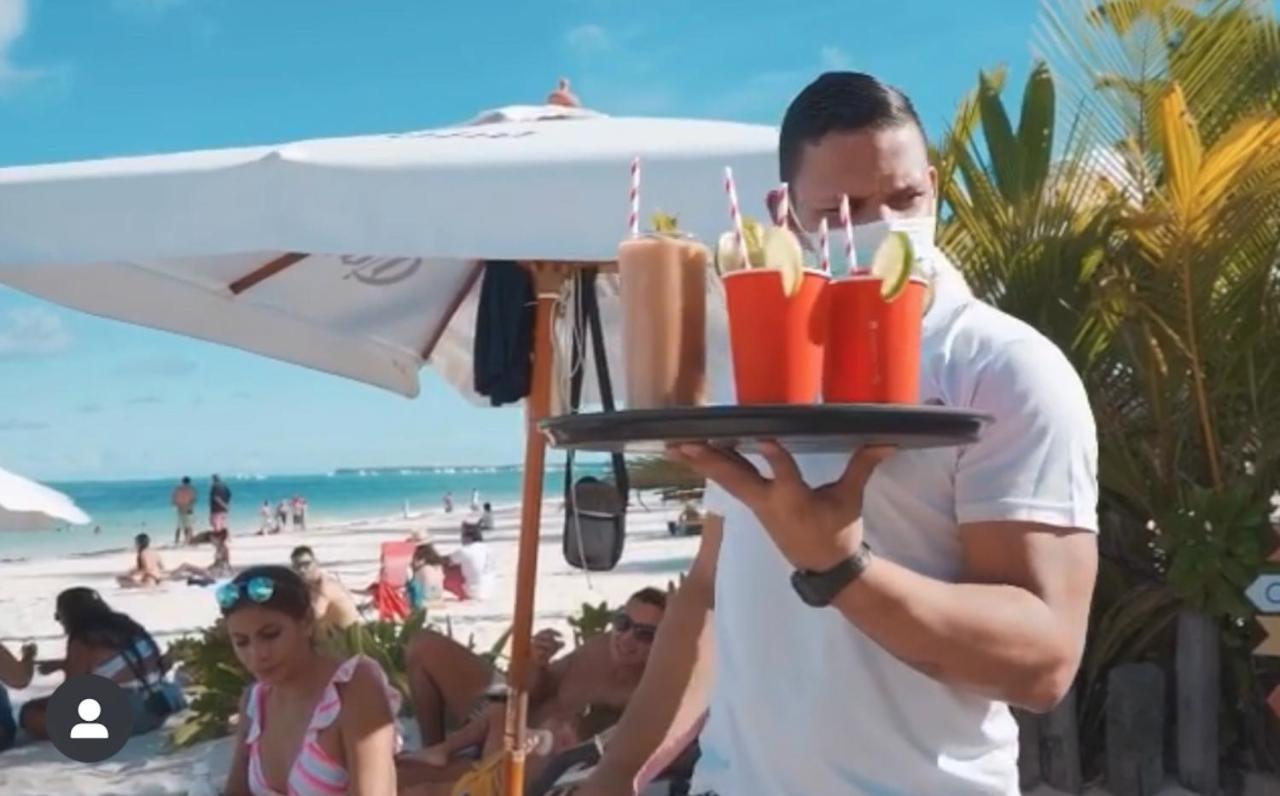 Los Corales Villas And Suites - Beach Club, Spa, Restaurants Пунта Кана Екстериор снимка