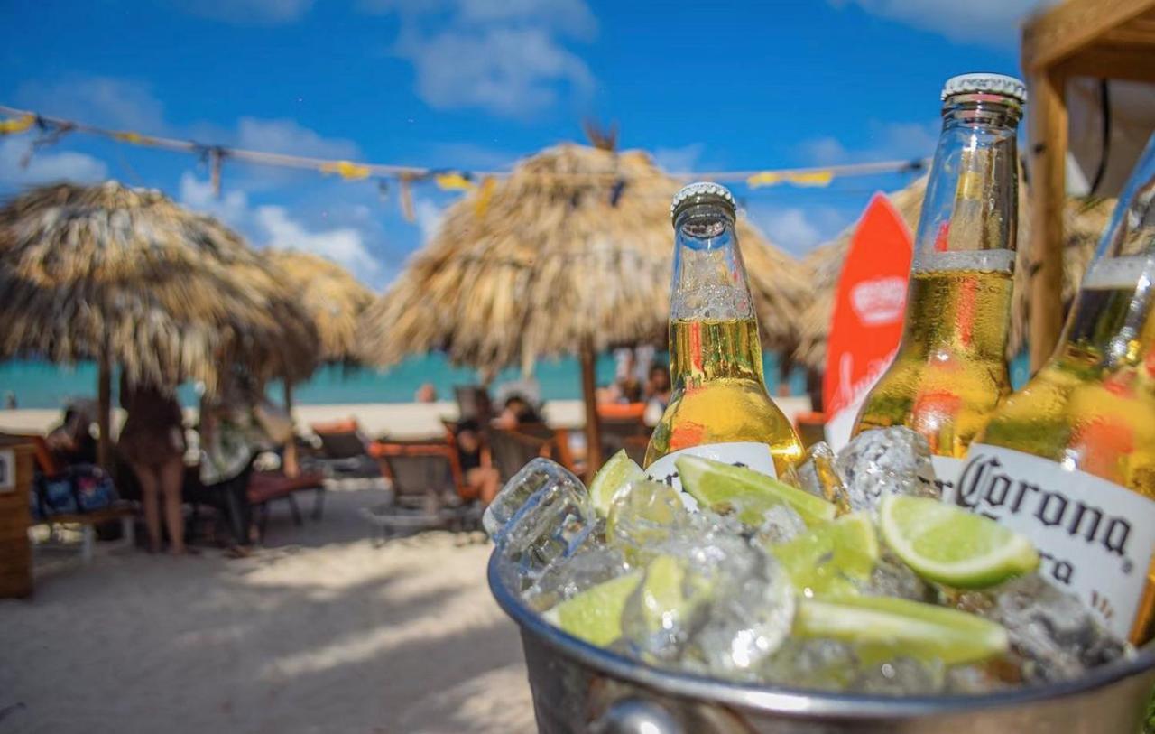 Los Corales Villas And Suites - Beach Club, Spa, Restaurants Пунта Кана Екстериор снимка